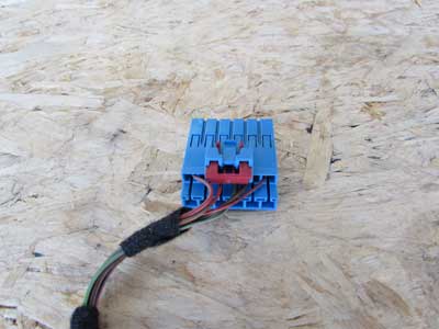 BMW Blue Connector w/ Pigtail 5 Wire 611392277093